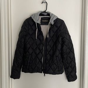 Madden NYC bubble jacket; size small; with removable hood.